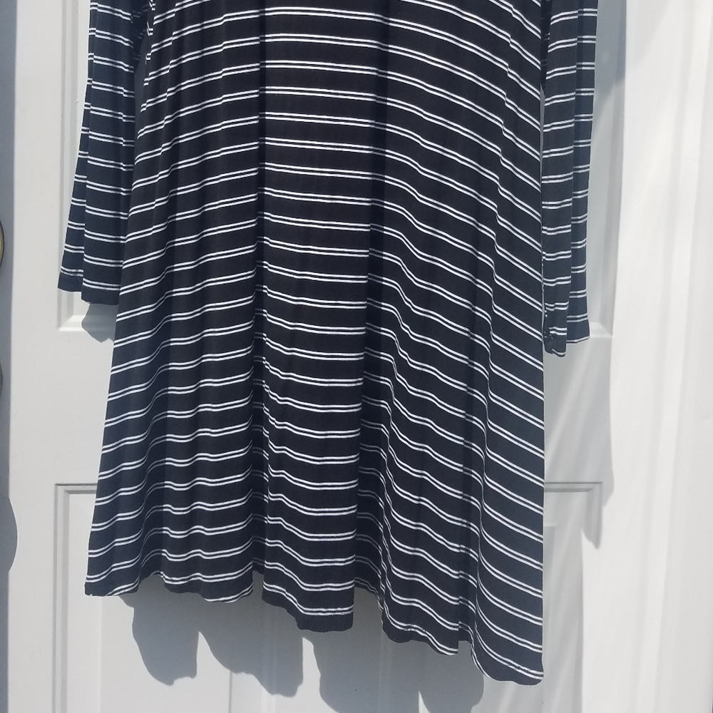 Old Navy Striped Longsleeve Dress - Picture 3 of 6